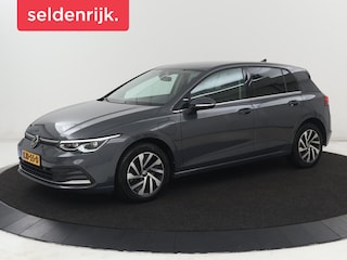Volkswagen Golf 1.4 eHybrid Style | SOH 88% | Massage | Adaptive cruise | Carplay | Memory | Navigatie | Sfeerverlichting | Parkeerhulp | Climate control | Bluetooth | PHEV | Plug In