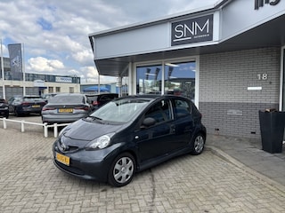 Toyota Aygo 1.0-12V