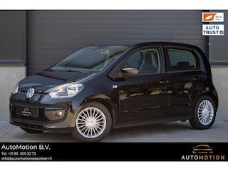 Volkswagen Up 1.0 high up! BlueMotion Cruise control Navigatie Airco