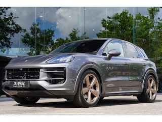 Porsche Cayenne 3.0 E-Hybrid Black Edition / Sportdesign Pakket / Sportuilaat