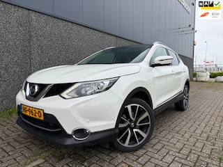 Nissan Qashqai 1.6 Tekna/1ste eigenaar/Full options/ Nieuwe APK en beurt!