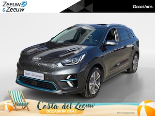 Kia Niro e-Niro ExecutiveLine 64 kWh | Navigatie | Warmtepomp | Schuifkanteldak | Trekhaak | Privacy Glass | Elektrische achterklep | Keyless Entry | Apple Car Play/Android Auto | 1e Eigenaar | Geventileerde en verwarmbare stoelen | Meest complete uitvoering | NL - Auto |