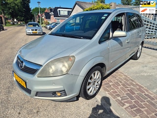 Opel Zafira 1.9 CDTi Cosmo 7 persoons,airco,pdc