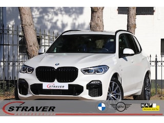 BMW X5 xDrive45e High Executive |M-Sport |Sky Lounge |Softclose |Trekhaak