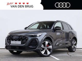 Audi Q5 S edition Competition e-hybrid 367 PK | Luchtvering | Panoramadak | Trekhaak | Winterpakket |
