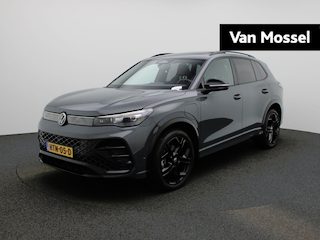 Volkswagen Tiguan 1.5 eHybrid R-Line Edition 204 PK| Origineel Nederlands | 1e Eigenaar | Panoramadak | Navigatie | Stoelverwarming | Stuurwielverwarming | 360 Camera | Dodehoekdetectie