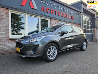 Ford Fiesta 1.1 Trend Trekhaak! PDC! Navigatie! Nette Auto! Dealer Onderhouden! NAP!