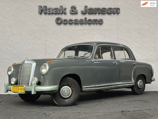 Mercedes-Benz S-klasse 220 Ponton Barnfind opknapper rollend