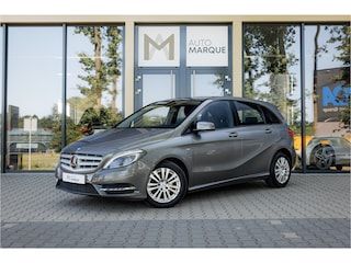Mercedes-Benz B-klasse 180 123PK Aut. | EXPORT! | Ambition | Sport Pack | Airconditioning | Cruise Control | 16” LM Velgen | Xenon | Parkeersensoren |
