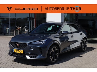 Cupra Formentor 1.4 e-Hybrid VZ Performance wegklapbare trekhaak, achteruitrijcamera, DCC, winterpakket stoelverwarming, park assist, precrash, schaal stoelen half leder,  19" LMV, Exclusive, side assist, acc, adaptieve cruise control, adaptief onderstel, keyless entry + go, xds sperdifferntieel, verwarmbaar multifunctioneel stuurwiel met schakelflippers, privacy glas, adaptieve cruise control, bestuurders assistentie pakket L