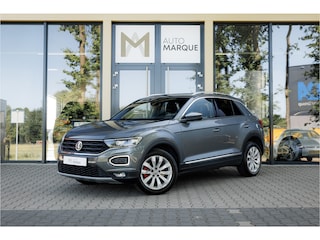 Volkswagen T-Roc 1.0 TSI 116PK | Sport Plus | Orig. NL | Dealeronderhouden | Navigatie | Apple CarPlay | 17" LM Velgen | Achteruitrijcamera | LED | Adaptieve Cruise Control |