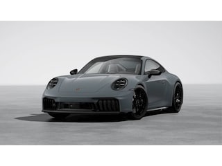 Porsche 911 Carrera 4 GTS