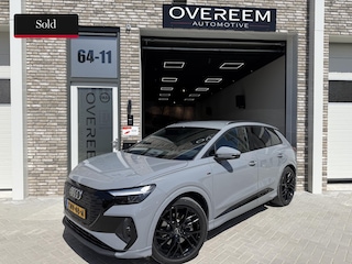 Audi Q4 40 S edition 82 kWh | Warmtepomp | Head-Up Display | Snelladen | 21" Audi Sport | Adaptieve Cruise | Sfeerverlichting |