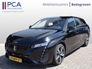 Peugeot 308 SW 1.6 Plug-in Hybrid 180 Active Pack Business | Trekhaak | NL-Auto | Navi | Camera