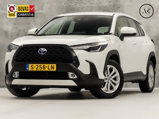 Toyota Corolla Cross 2.0 High Power Hybrid Sport 197Pk Automaat (VIRTUAL COCKPIT, APPLE CARPLAY, CAMERA, LEDER, SPORTSTOELEN, KEYLESS, ADAPTIVE CRUISE, NIEUWSTAAT)