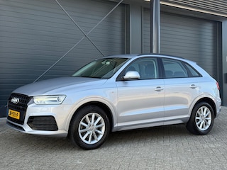 Audi Q3 1.4 TFSI CoD, S-line, PDC, Elektrisch klep, Trekhaak, Zeer netjes