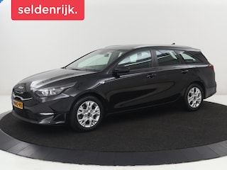 Kia Ceed 1.0 T-GDi ComfortLine | Adaptive cruise | Carplay | Camera | DAB | Climate control | Bluetooth | 16'' lichtmetalen velgen