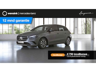 Mercedes-Benz B-klasse 180 Business Solution | Trekhaak | Achteruitrijcamera | Stoelverwarming | Widescreen |