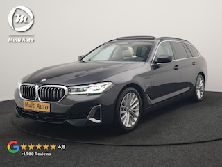 BMW 5-serie Touring 530e Luxury Line PHEV 293pk | Trekhaak Af Fabriek | Panodak | Head Up | Adaptive Cruise | Camera | Laser LED | Lederen Sportstoelen Memory & Verwarmd | Sfeerverlichting | Stuur Verwarmd | Hifi Audio | Keyless | Blis | Plug In Hybrid |