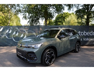 Volkswagen Tiguan 1.5 eHybrid |R-Line|Black Style|Massage|Stoelventilatie|Harman Kardon|Panoramadak|HuD|