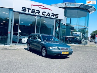 Volvo V70 2.4 Bi-Fuel Edition II|Automaat|7Pesrsoon|Airco|Leder|Trekhaak|