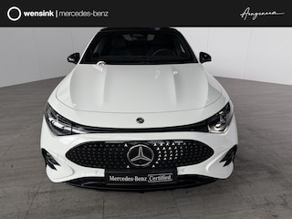 Mercedes-Benz CLA 250+ Launch Edition 85.5 kWh | Night | Panoramadak | Stoelverwarming | DISTRONIC | Achteruitrijcamera | Dodehoekassistent |