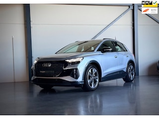 Audi Q4 40 77kWh, Trekhaak, Matrix, Sportstoelen, SOH 93, afgeplat stuurwiel, dealer onderhouden