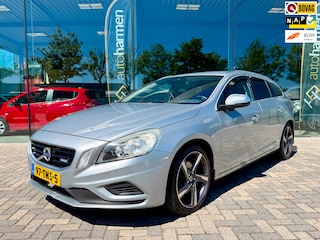 Volvo V60 1.6 T3 R-Design, NAP, Trekhaak, 18 inch