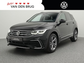 Volkswagen Tiguan 1.4 TSI eHybrid 245pk R-Line Business | Trekhaak | Matrix IQ Light | Travel Assist | Stoelverwarming | Keyless |