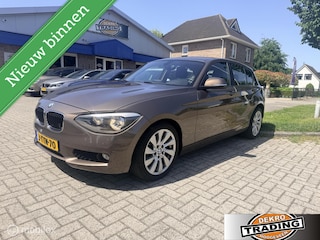 BMW 116i Business Automaat