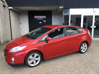 Toyota Prius 1.8 Dynamic / NAVI / CAMERA / ALU VELGEN / NWE MODELJAAR / APK OK
