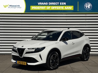 Alfa Romeo Junior Elettrica 54 kWh Navigatie | Camera | Elektrische Achterklep | Pack Techno