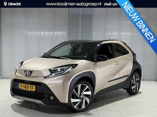 Toyota Aygo 1.0 VVT-i S-CVT Envy | Automaat | Parkeersensoren achter | Trekhaak |