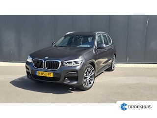 BMW X3 xDrive20i 184pk High Executive Edition | M-Sport | Panoramadak | Trekhaak | Camera | Stoelverwarming | 20"