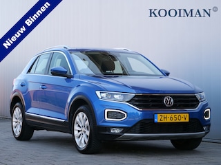 Volkswagen T-Roc 1.5 TSI Sport 150 PK Navi / DAB / Apple Carplay / Trekhaak