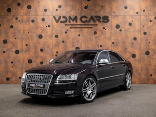 Audi A8 5.2 quattro | Massage | Luchtvering | Schuifdak | Carbon |