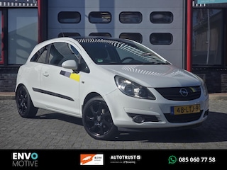 Opel Corsa 1.4-16V Airco/Cruise/Nieuwe APK/Sportief