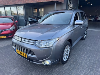 Mitsubishi Outlander 2.0 PHEV Instyle+ XENON DAK LEDER CRUISE VOL ORIG NL NAP