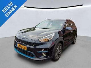 Kia Niro e-Niro DynamicLine 64 kWh NL-AUTO | 1/2 LEDER | NAVI+CARPLAY