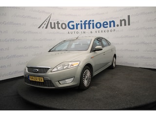 Ford Mondeo 1.6-16V Titanium ruime hatchback met navi
