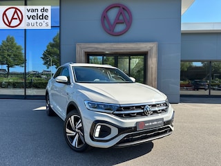 Volkswagen T-Roc 1.5 TSI 150pk DSG R-Line | Camera | Keyless | Elek. Achterklep | Dode hoek | Rijklaar incl. 1 jaar Bovag garantie