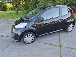 Peugeot 107 1.0-12V XR met Airco, nw APK