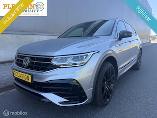 Volkswagen Tiguan 1.5 TSI R-Line Business+ 7p. Pano!