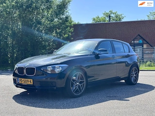 BMW 116i Business Limited Edition Ketting vervangen*Cruise*Stoelverwarming*Airco*LM velgen*