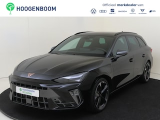 Cupra Leon 1.5 TSI e-Hybrid Business | SoH 100% | Trekhaak | Parkeerassistent | Kuipstoelen | Achteruitrijcamera | Dodehoek detectie | Adaptieve cruise control | Keyless | Stoel- en stuurwielverwarming |
