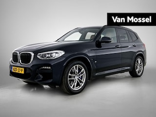 BMW X3 xDrive30e High Executive | M-PAKKET | ACHTERUITRIJCAMERA | STOELVERWARMING | ELEKTRISCHE ACHTERKLEP | COGNAC LEDEREN BEKLEDING | NAVIGATIE | APPLE CARPLAY | CLIMATE CONTROL | PARKEERSENSOREN | SFEERVERLICHTING |