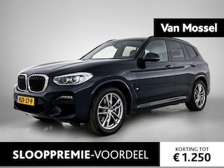 BMW X3 xDrive30e High Executive | M-PAKKET | ACHTERUITRIJCAMERA | STOELVERWARMING | ELEKTRISCHE ACHTERKLEP | COGNAC LEDEREN BEKLEDING | NAVIGATIE | APPLE CARPLAY | CLIMATE CONTROL | PARKEERSENSOREN | SFEERVERLICHTING |