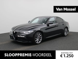 Alfa Romeo Giulia 2.0T Sprint | AUTOMAAT | APPLE CARPLAY | ANDROID AUTO | ACHTERUITRIJCAMERA | HALF LEDER | PARKEERSENSOREN| DAB RADIO | ADAPTIVE CRUISE CONTROL | BI XENON |