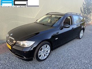 BMW 3-serie Touring 318i Automaat Executive