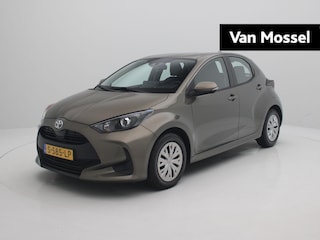 Toyota Yaris 1.5 VVT-i Active | Wordt Verwacht | Carplay | Adaptieve Cruise Control | Led Dagrijverlichting | Camera | Airco |